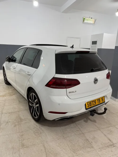 Volkswagen Golf 7 2018 Confortline