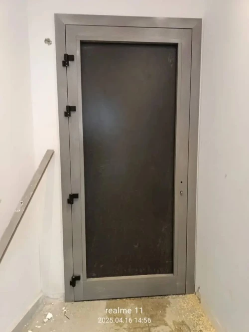 Minuisier aluminium pvc  et verre