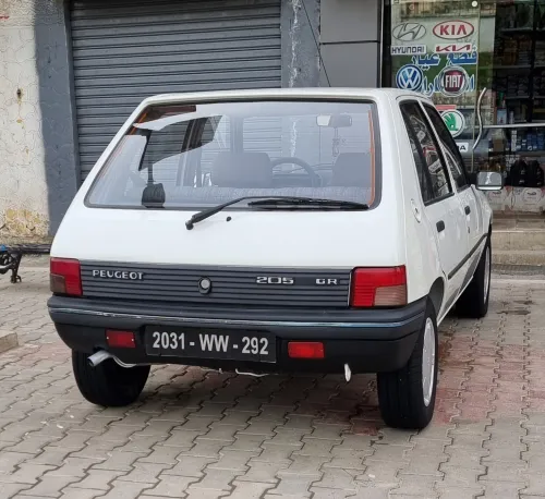 Peugeot 205 1992 Gr