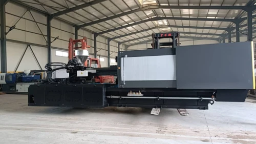 MACHINE INJECTION PLASTIQUE