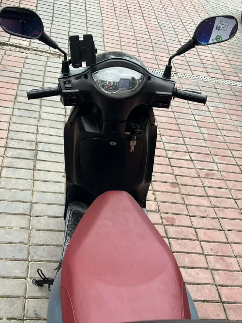 Peugeot Tweet 2015
