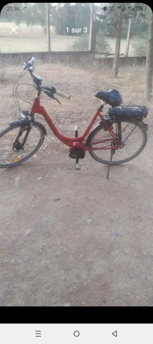 Vélo ville électrique avec chargeur marche bien tél