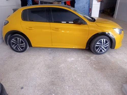 Peugeot 208 2022 Allure