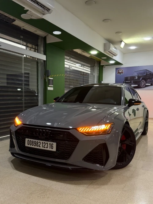 Audi RS6 Avante  2023 Quattro S tronic