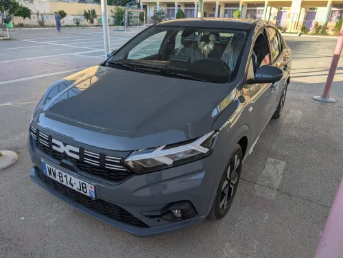 Dacia Logan 2025 Extreme