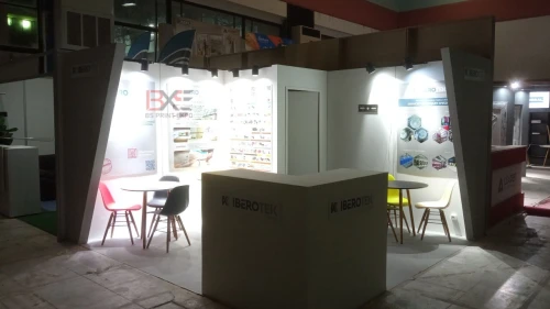Montage Foire attractive une équipe professionnelle pour réaliser votre projet