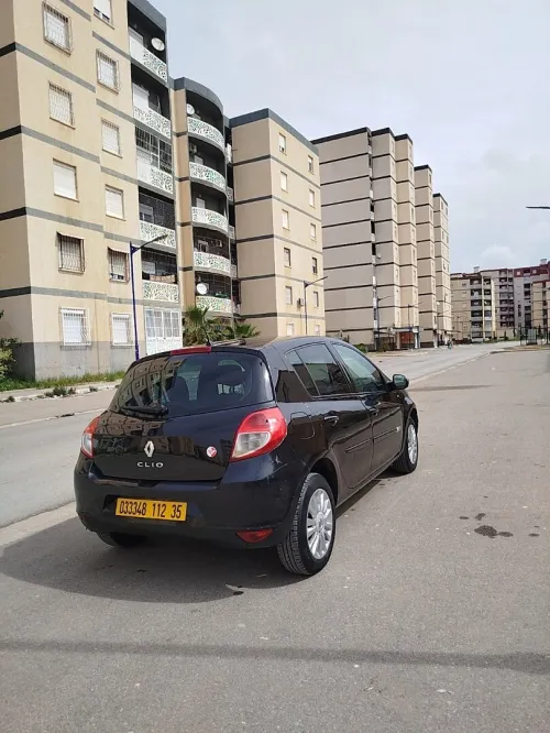 Renault Clio 3 2012 Night and Day