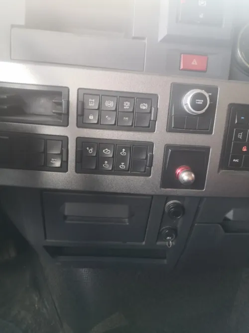 Renault RENAULT C440 