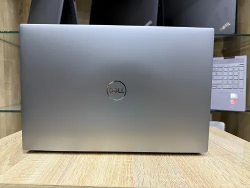 DELL PRÉCISION 5560 | i9 11eme | RAM 32 Go | SSD 1 TB | RTX A2000 4Go | Écran 15,6 Tactile 4K 