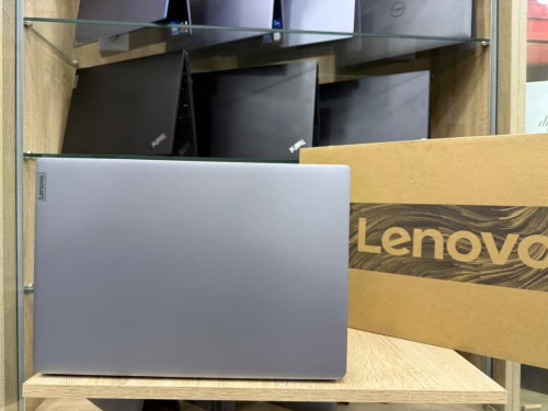 LAPTOP LENOVO IDEALPAD 17 | RYZEN 5 5500U | RAM 12 Go | SSD 512 Go | Écran 17,3 Pouce | sous emballa