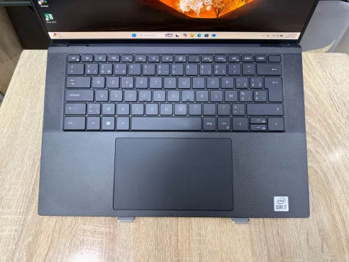 DELL PRECISION 5550| i7 10850H| RAM 32Go| SSD 512Go| Écran 15,6 FHD| Nvidia Quadro T1000