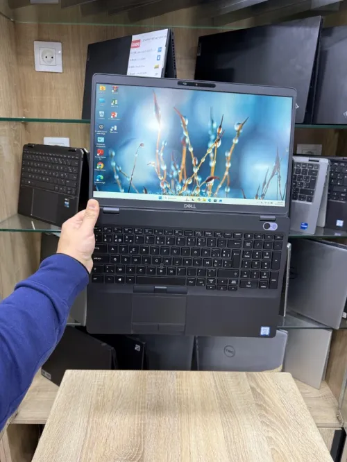 LAPTOP DELL LATITUDE 5500| i5 8eme | RAM 8Go | SSD 256Go | Écran 15,6 FHD | Clavier lum