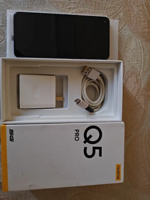 Realme Q5 pro 5G