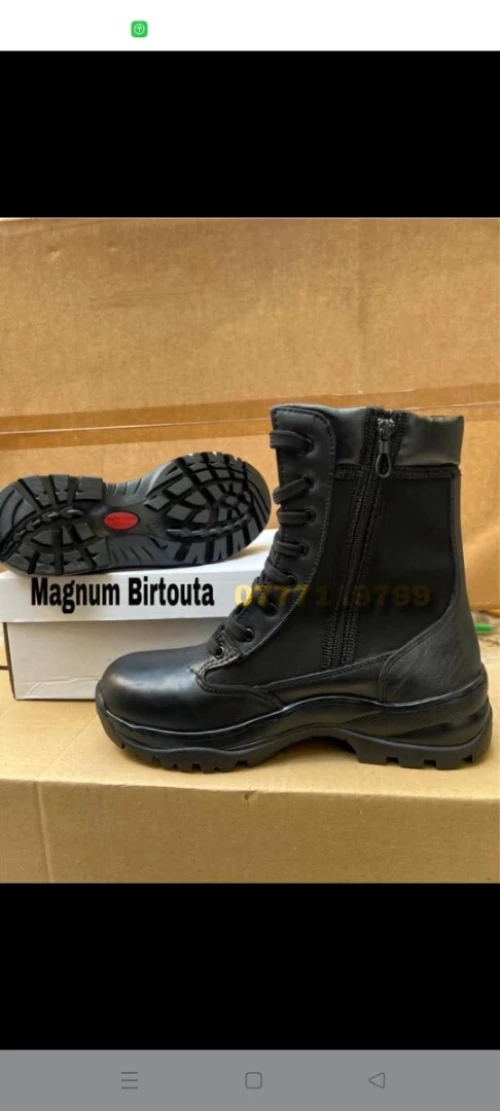 Chaussures boots magnum 