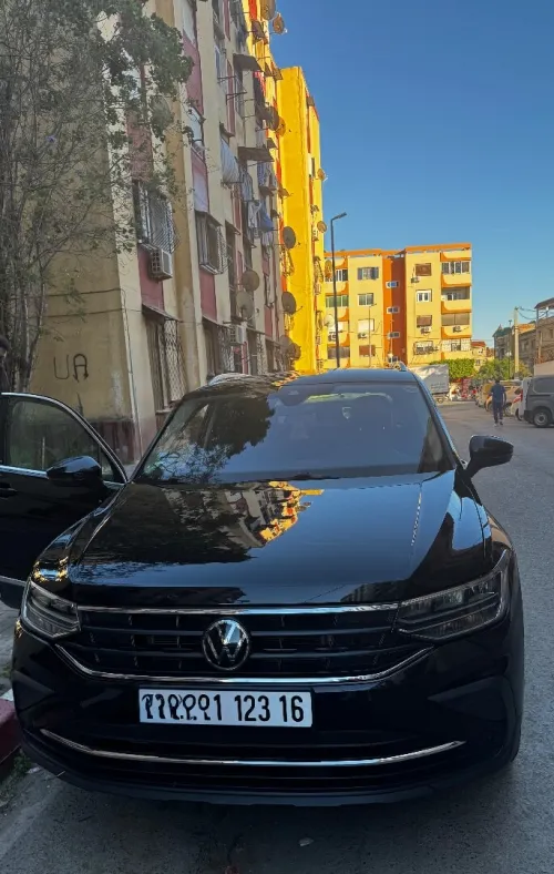 Volkswagen Tiguan 2023 move