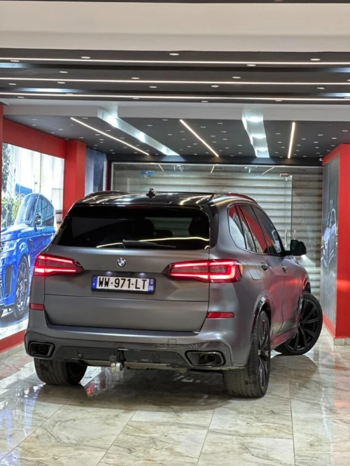 location de voiture BMW X5 2023
