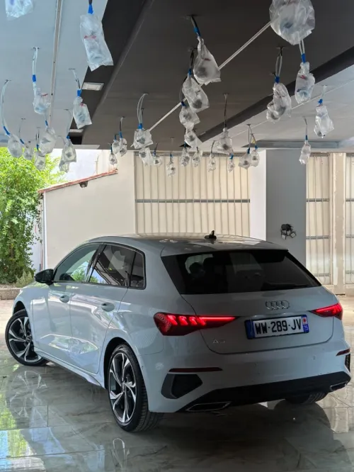 location de voiture Audi A3 2023 .s line