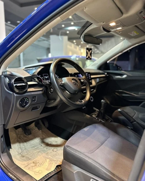 location de voiture luxe mariage SKODA FABIA 2023