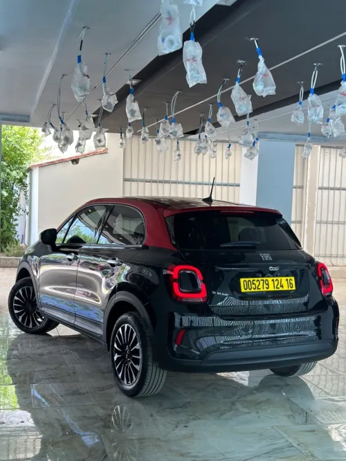 LOCATION Fiat 500X