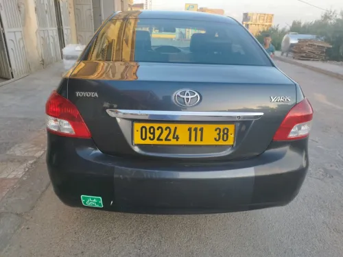 Toyota Yaris 2011 