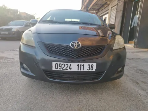 Toyota Yaris 2011 
