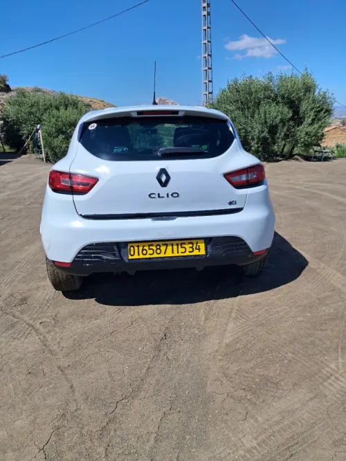 Renault Clio 4 2015 Limited