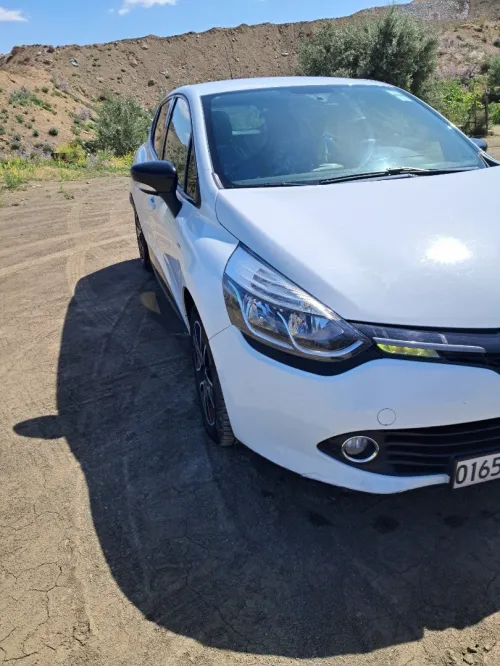 Renault Clio 4 2015 Limited