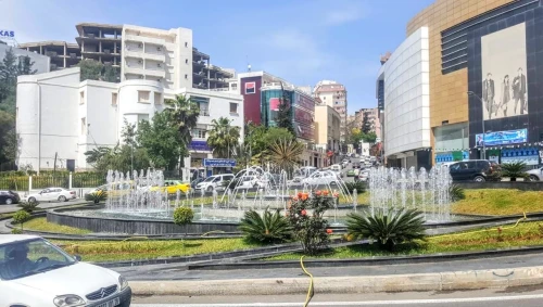Location vacances Appartement F4 Alger Hydra