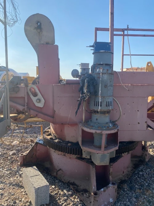 Grue a tour
