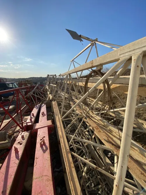 Grue a tour