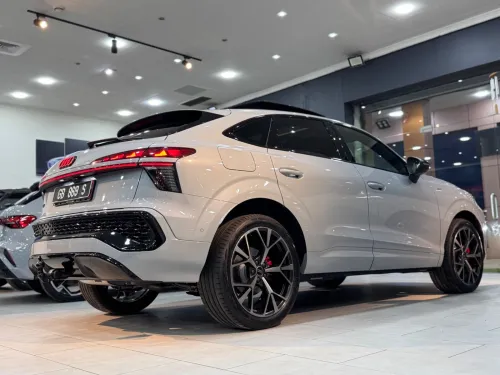 Audi Q3 2026 Sportback s line