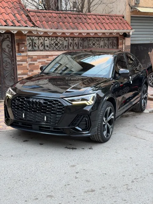 Audi Q3 2023 S line
