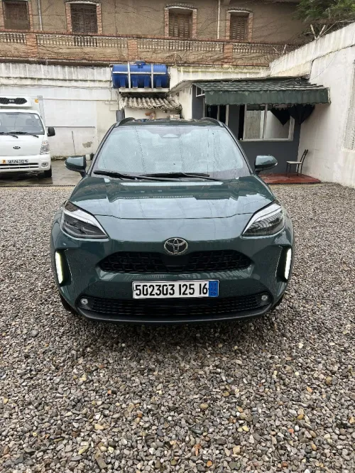 Toyota Yaris 2025 Cross