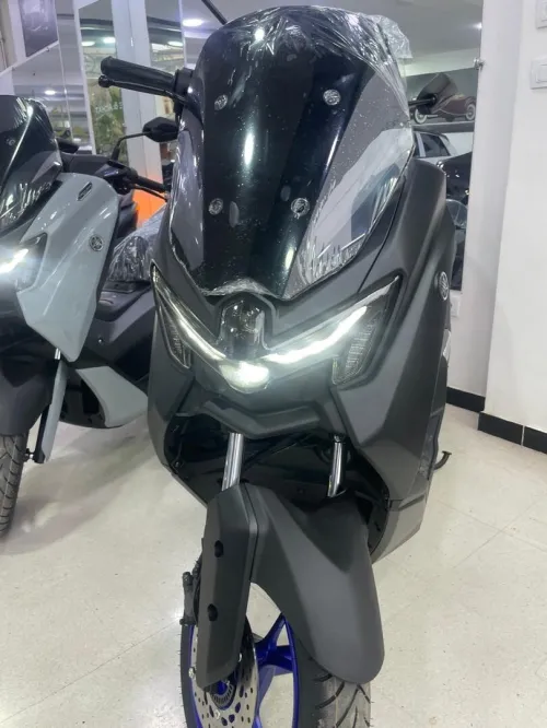 Yamaha Nmax 2025