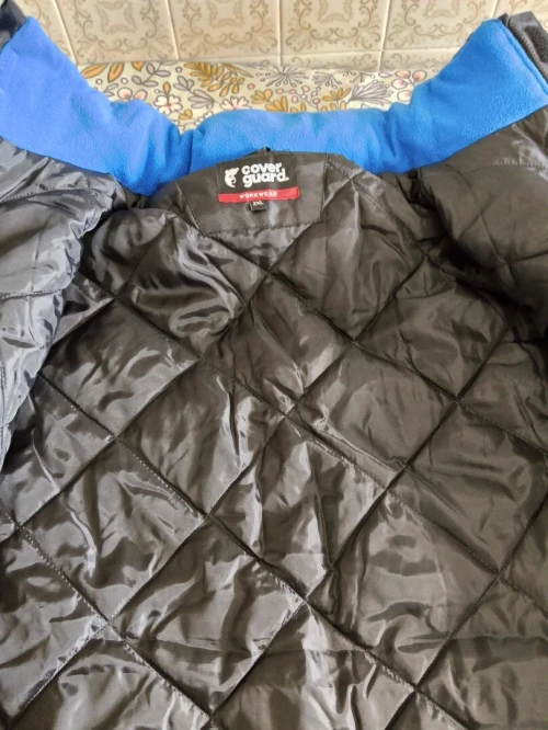 Blouson imperméable d'importation