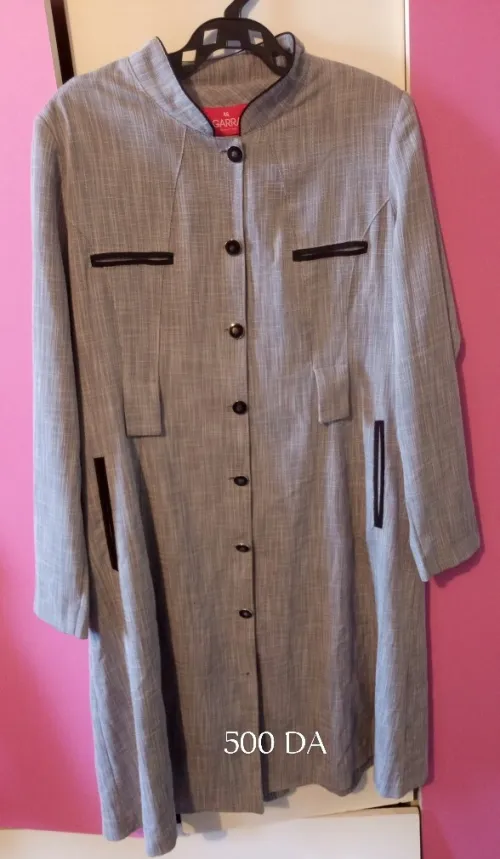 Robes, Chemisettes et Manteaux