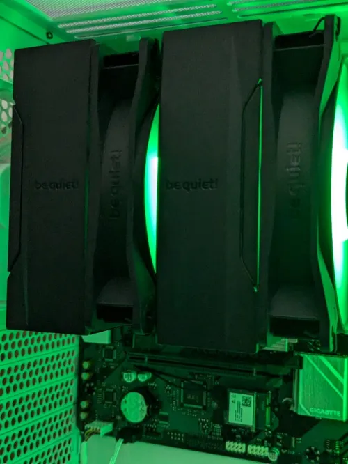 PC GAMER - B650 GAMING X WIFI 6E - RYZEN 5 9600X - 32GB RGB DDR5 - SAMSUNG 1TB SSD - NZXT H5 RGB - Be Quiet - NZXT 650W GOLD - MX6