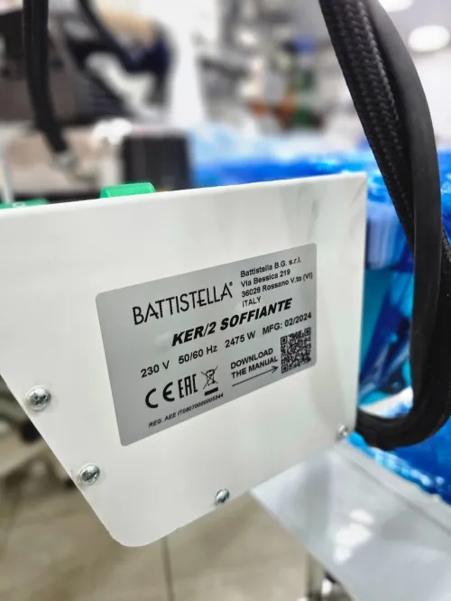 Table de repassage aspirante avec centrale a vapeur intégré طاولة حدادة مع شوديار