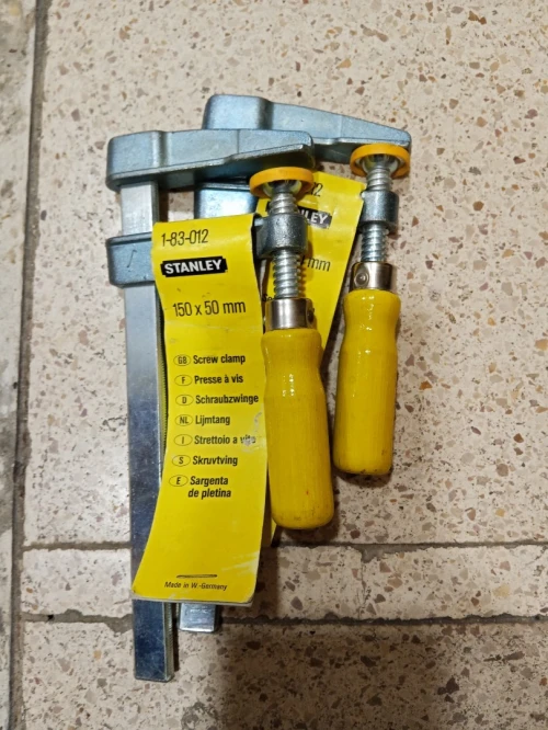 SERRE JOINTS A VIS 150x50mm STANLEY