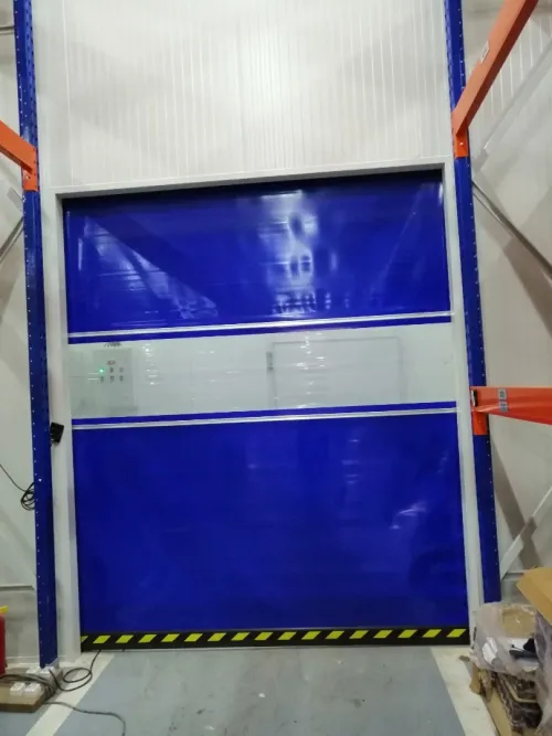 Installation des portes souples rapides enroulables
