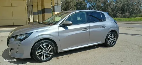 Peugeot 208 2021 Allure