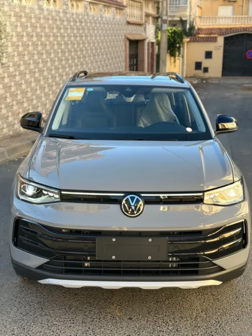 Volkswagen Tahru 2025 XR