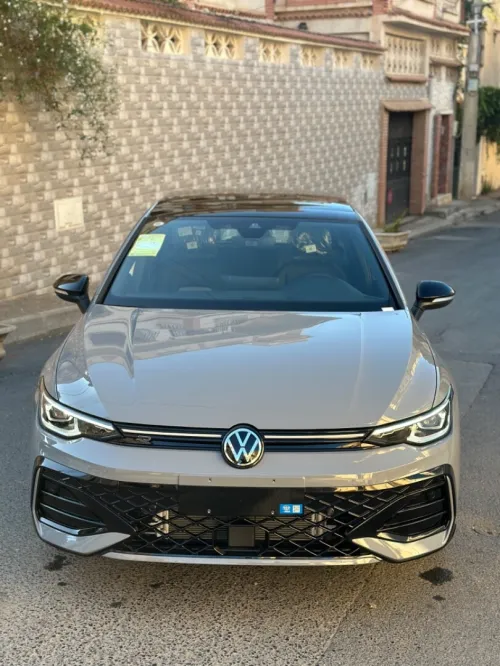 Volkswagen Golf 8 2025 R-line black édition