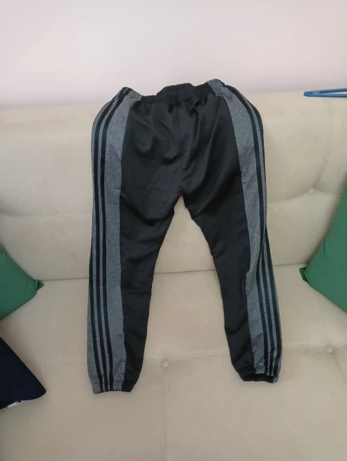 Pantalon jeans et classique 