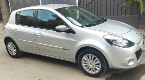 Renault Clio 3 2012 Night and Day