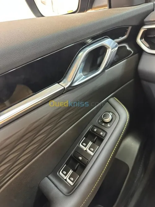Geely Coolray 2025 Full optilns
