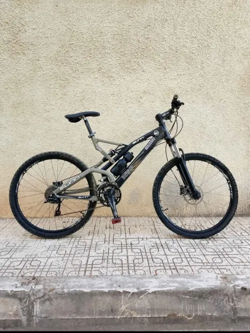VTT SUNN Déca Double Suspension Très Bon État Prix Négociable