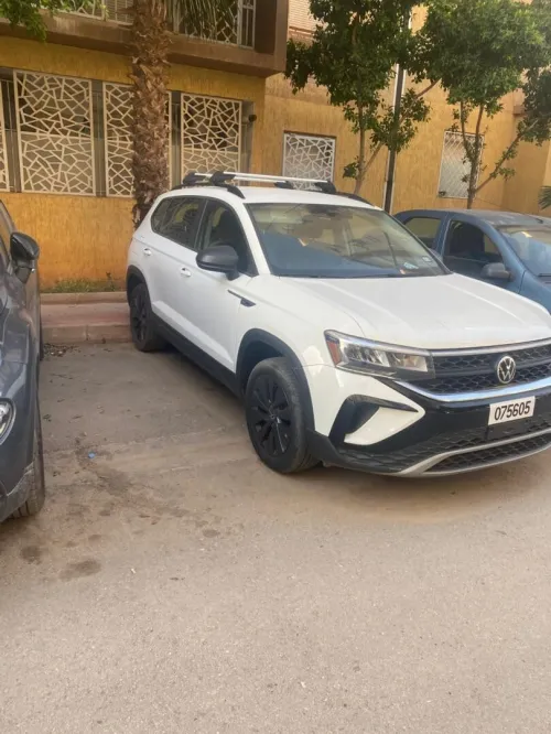 Volkswagen Taos 2022 S