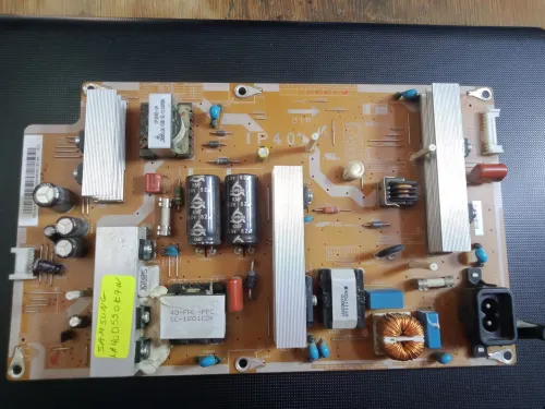 carte mère et alimentation + Tcon tv smart-led-lcd-plazma