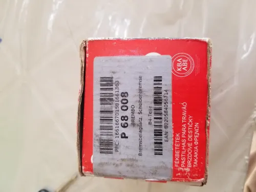 Plaquettes de frein brembo 